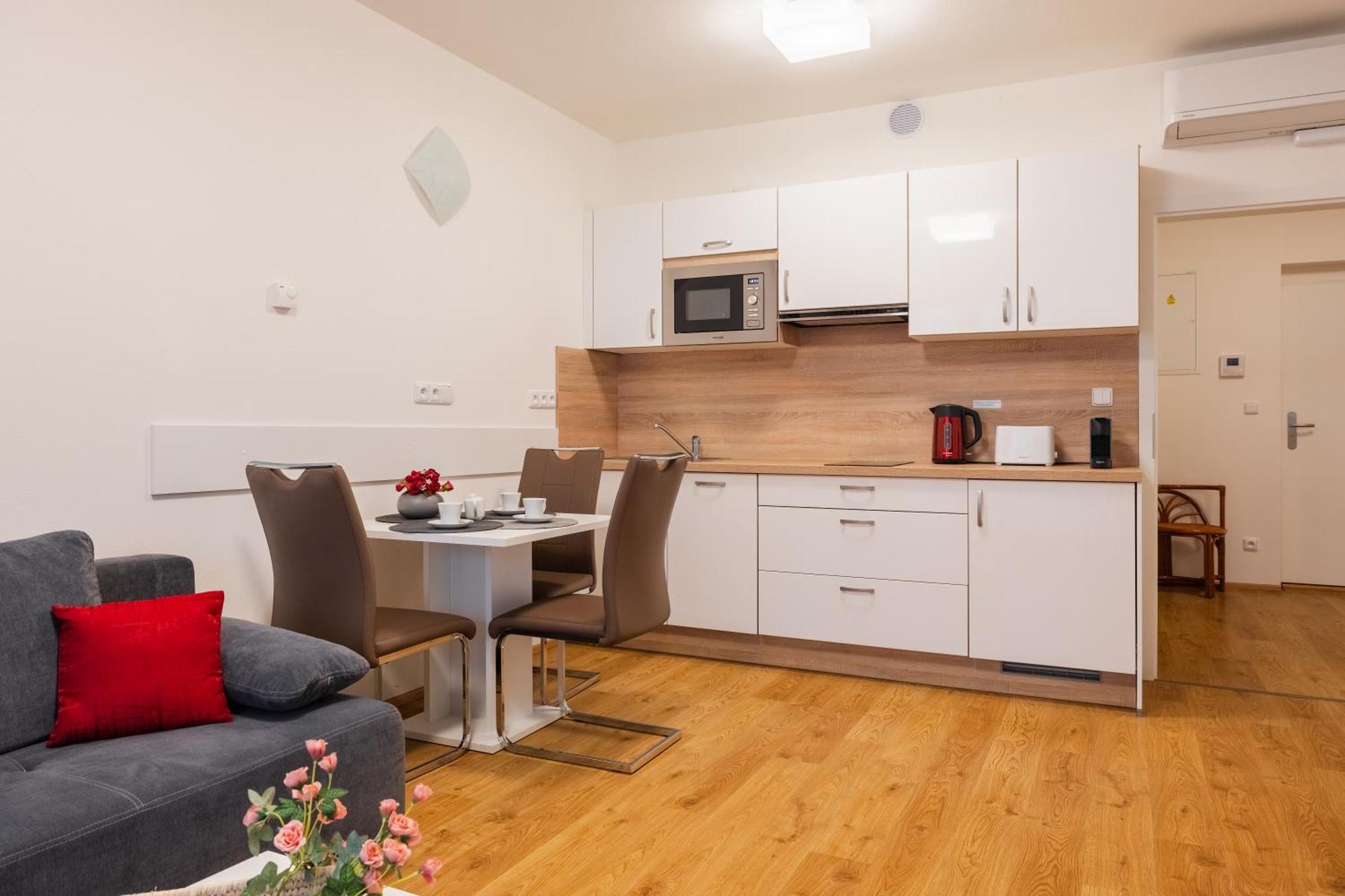 Apartmány Viva Třeboň Exterior foto
